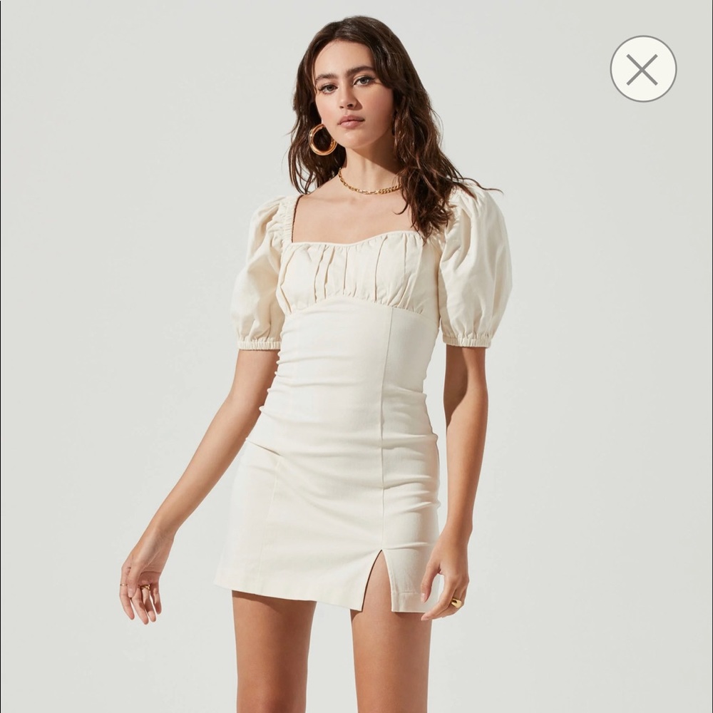 Astr the label - Wendy Square Neck Puff Sleeve Dress - Revolve